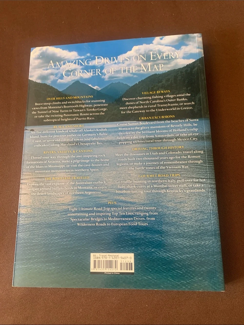 National Geographic Drives of a Lifetime – Blue and Green Scenic Cover